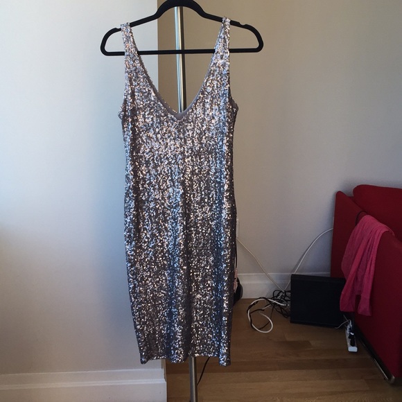 Beautiful Velvet brand sequin dress - Picture 2 of 5